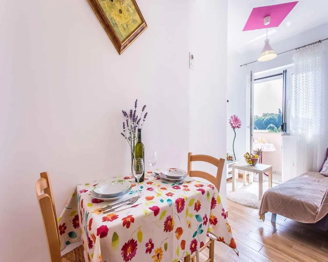 Apartment In Vrbnik/Insel Krk 36873